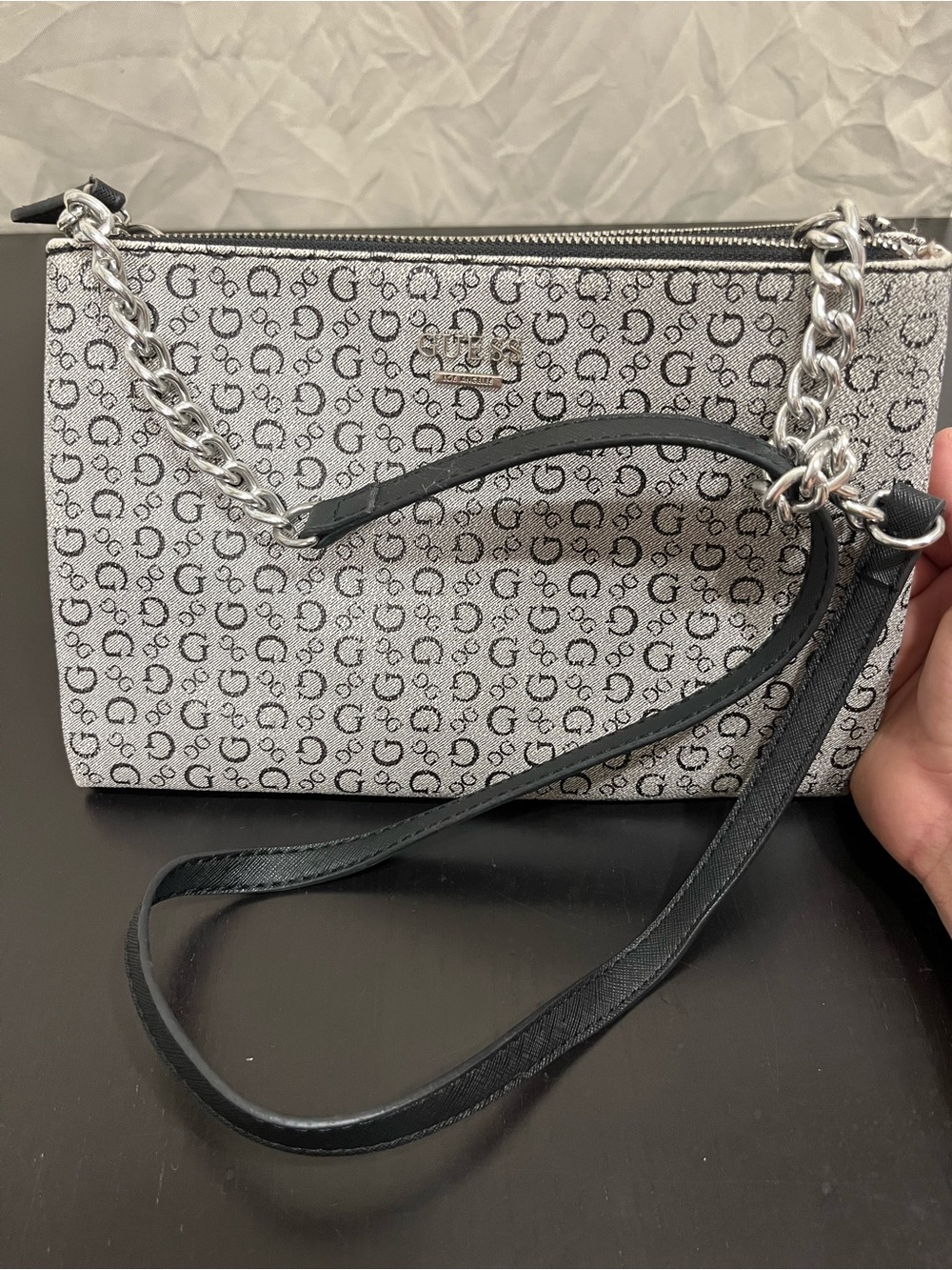 Guess Los Angeles black/grey Logo sling double zip purse shoulder crossbody